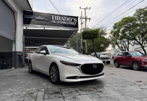 Mazda 3 2021
