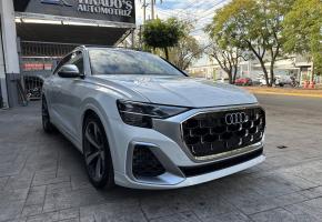 Audi Q8 2024