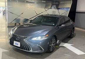 Lexus ES 2022