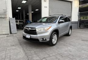 Toyota Highlander 2015