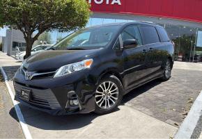 Toyota Sienna 2019