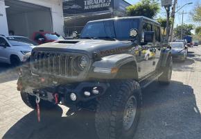 Jeep GLADIADOR JT MOJAVE 2023