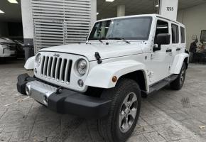 Jeep Sahara 2017