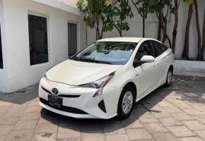 Toyota Prius 2016