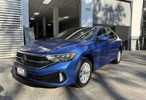 Volkswagen Jetta Comfortline 2024