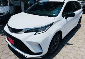 Toyota Sienna 2024