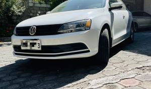 Precios de autos Volkswagen Jetta Trendline Ta 2013 en Ecuador