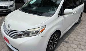 Toyota Sienna 2015