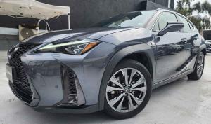 Lexus UX 2023