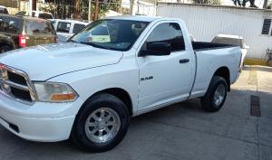 Dodge Ram 2500 Pick Up 2012