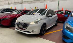 Peugeot 208 GT 2014