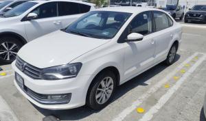 Volkswagen Vento Highline 2016