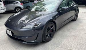 Tesla Model 3 2025