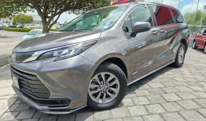 Toyota Sienna 2021
