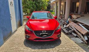 Mazda 3 2015
