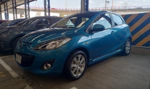 Mazda 2 2012