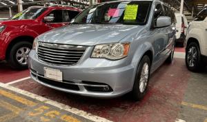 Chrysler Town  Country 2013