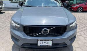 Volvo XC40 2021