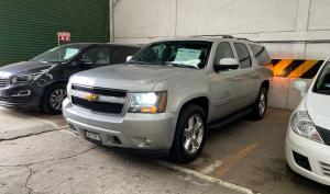 Chevrolet Suburban 2014