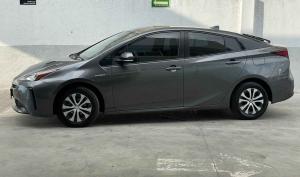 Toyota Prius 2021