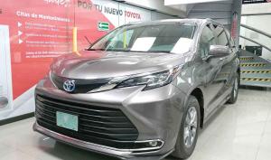 Toyota Sienna 2021