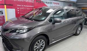 Toyota Sienna 2021