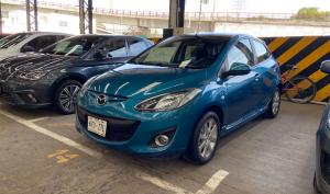 Mazda Mazda 2 2012