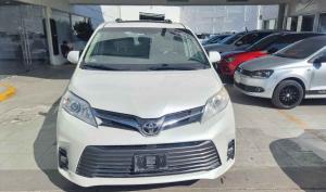 Toyota Sienna 2018