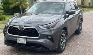 Toyota Highlander 2020