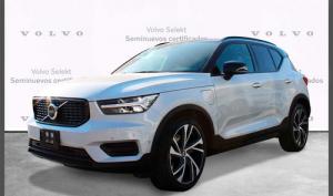 Volvo XC40 2021