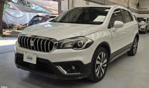 Suzuki S-CROSS 2022