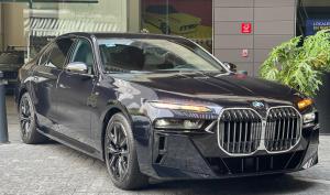 BMW 760LI 2023