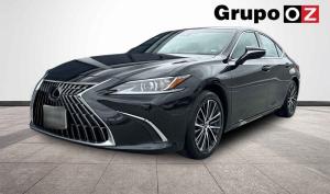 Lexus ES 2025