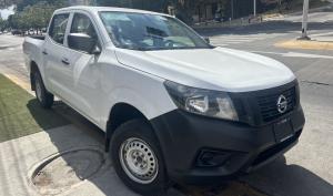 Nissan NP300 Doble Cabina 2020