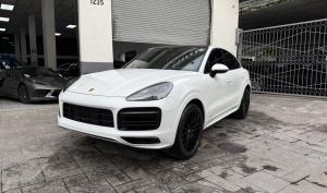 Porsche Cayenne 2022