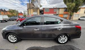 Nissan Versa Advance 2017