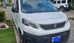 Peugeot Expert 2021