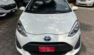 Toyota Prius 2021