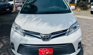 Toyota Sienna 2020