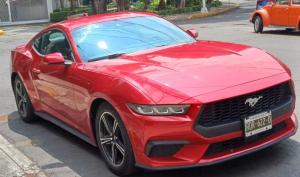 Ford Mustang 2024