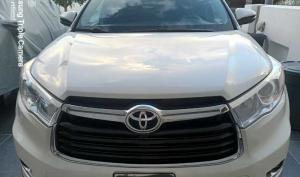 Toyota Highlander Limited Panoramic SunRoof 2015