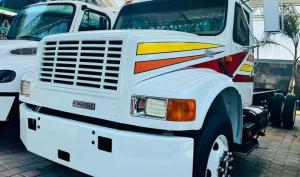 International 4700 1997