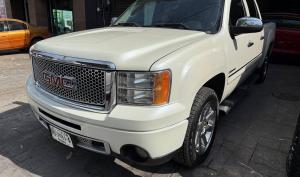 GMC Sierra 2013