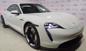 Porsche Taycan 2022