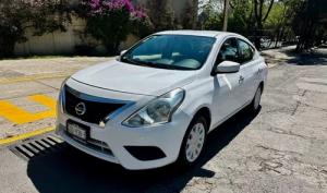 Nissan Versa 2017