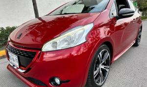 Peugeot 208 2014
