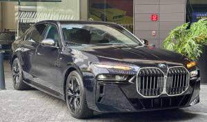 BMW 760LI 2023