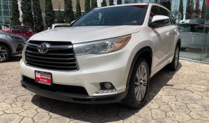 Toyota Highlander 2016