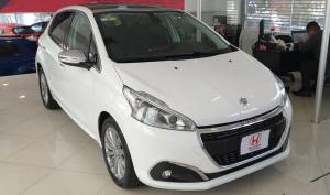 Peugeot 208 2021