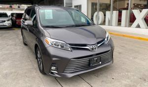 Toyota Sienna 2019